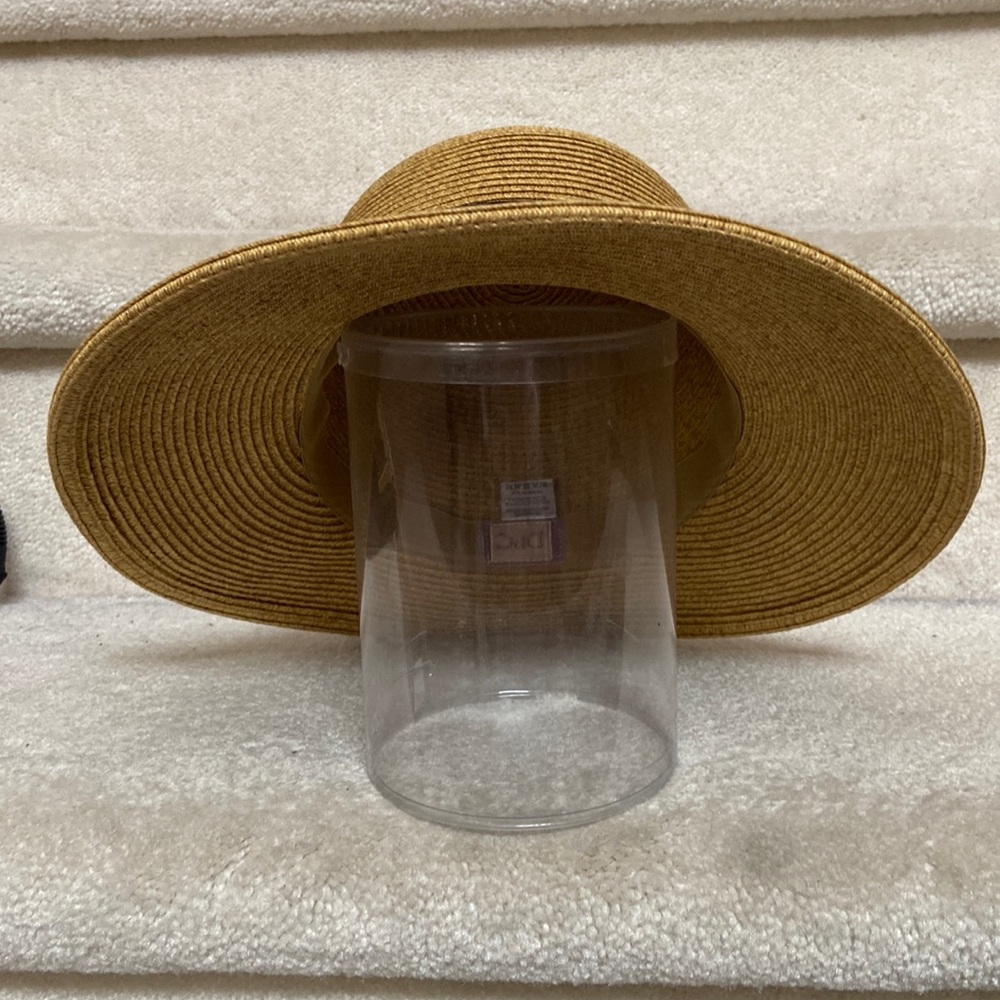 sun hat - Picture 4 of 9